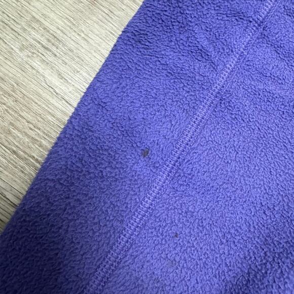 Purple patagonia fleece jacket zip up - Picture 6 of 8
